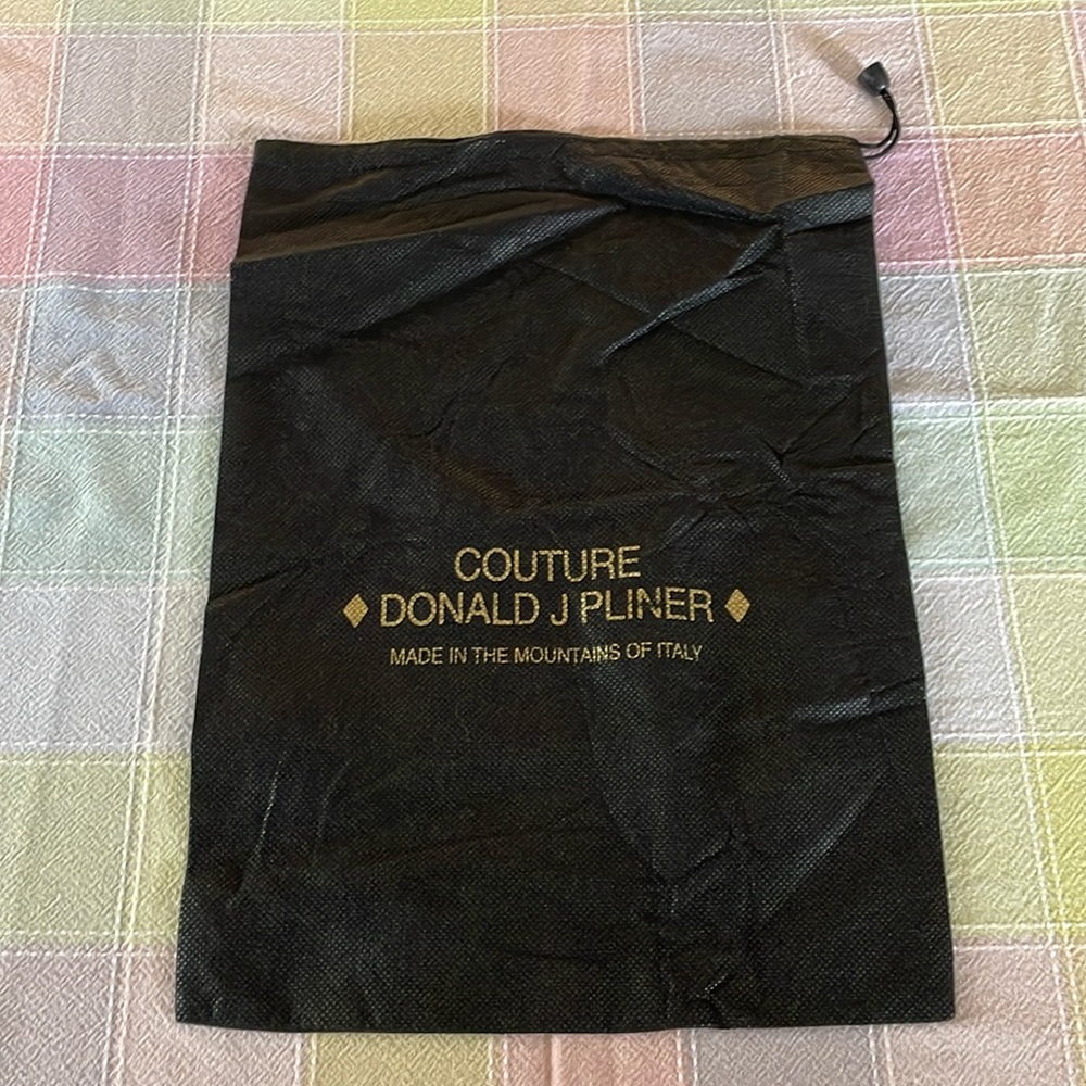 Donald J Pliner Dust Bag